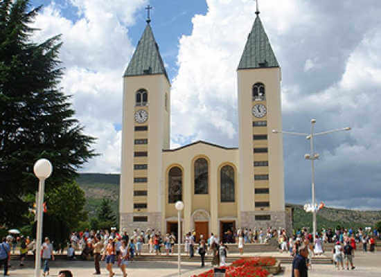 Group tour to Medjugorje from Dubrovnik / 49 EUR